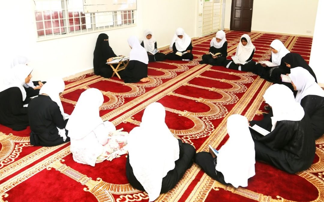 تحفيظ القرآن للنساء عن بعد بالسعودية