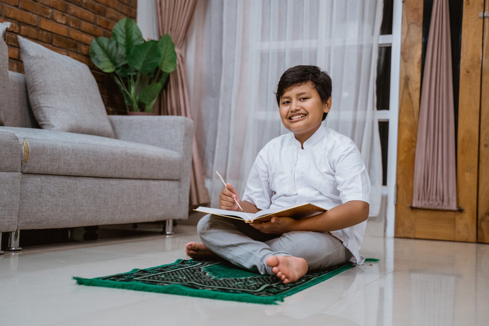 تعلم القرآن أونلاين في فرنسا